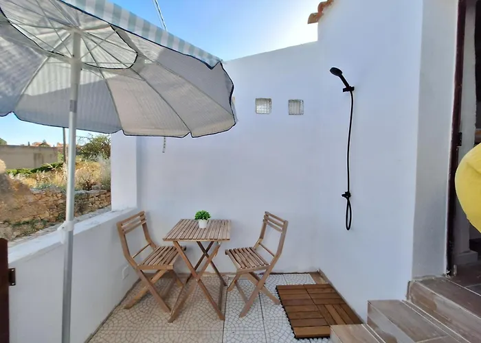 Typical House In Algarve 5M From Beach